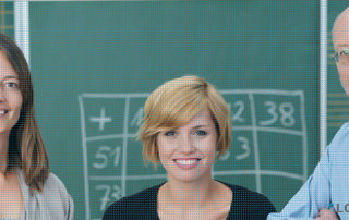 Gepensioneerde docenten voor de klas